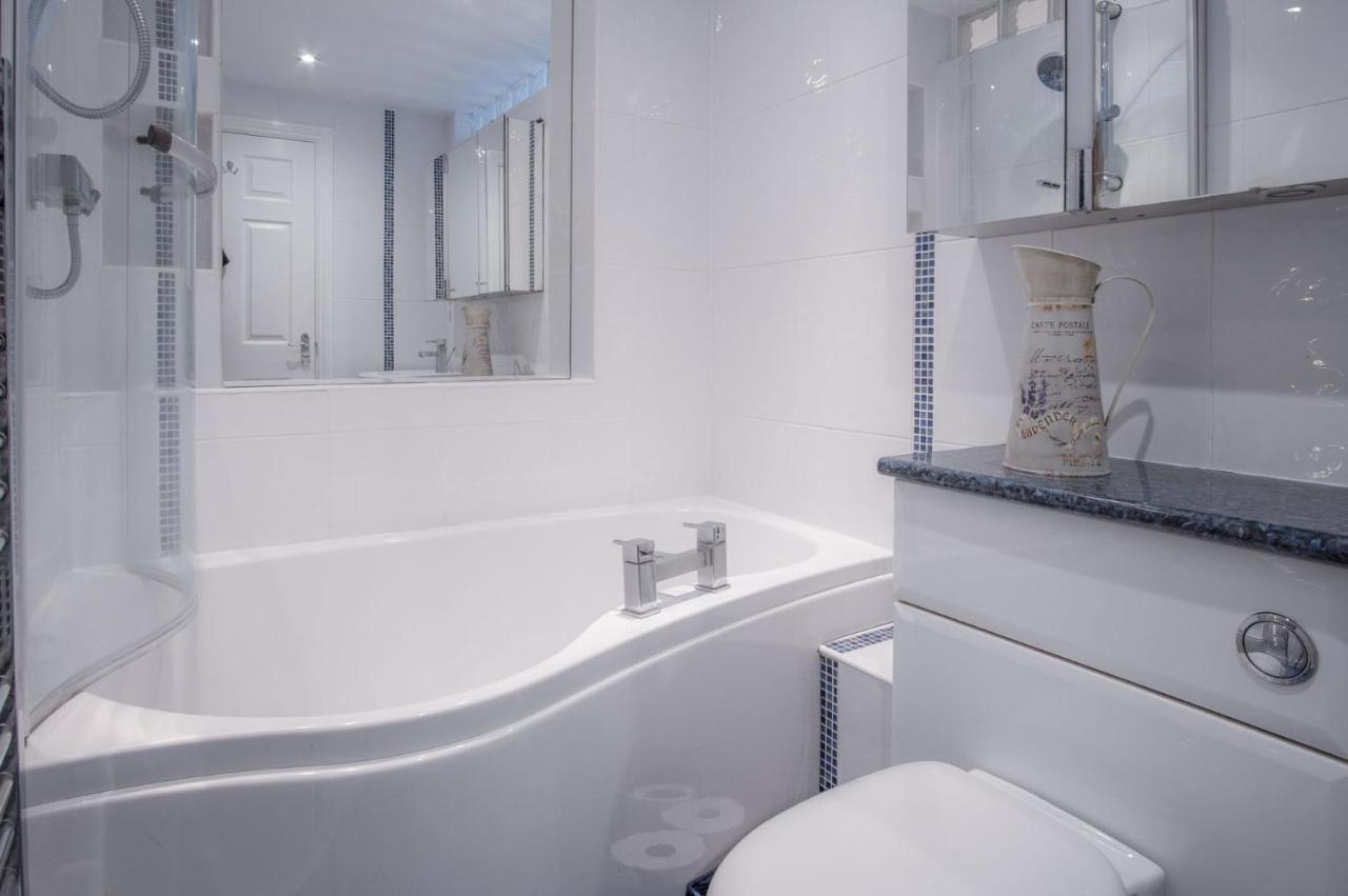 Goscar Court - 1 Bedroom Apartment - Tenby Zewnętrze zdjęcie