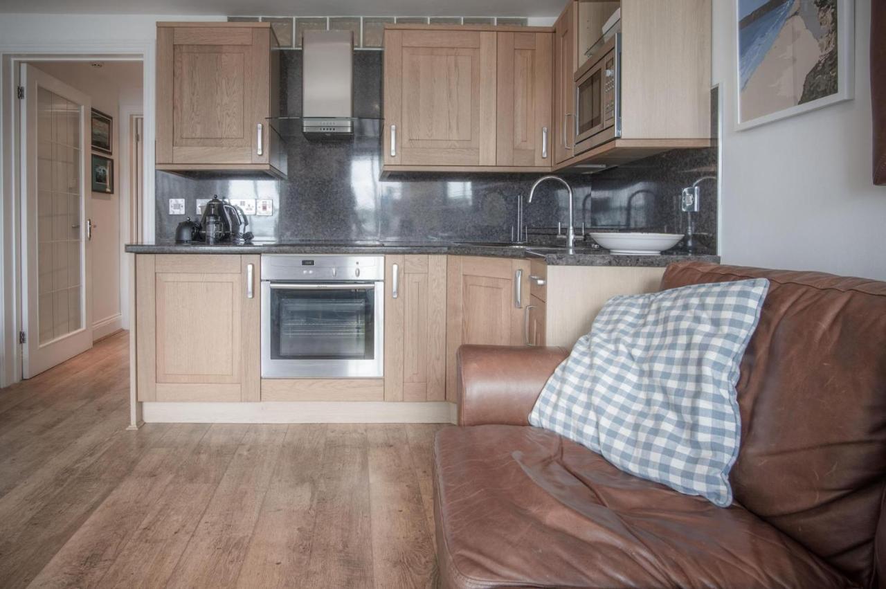 Goscar Court - 1 Bedroom Apartment - Tenby Zewnętrze zdjęcie
